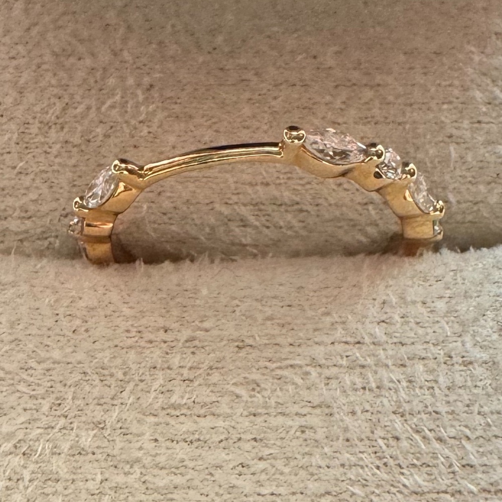 BRAND NEW 14k Yellow Gold with Moissanite Size 6 1/2 with spacer